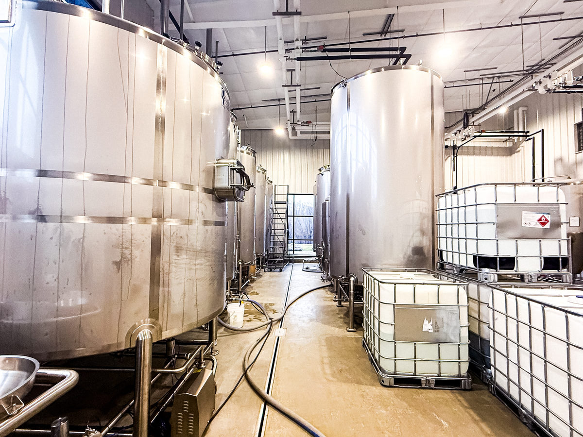 2,000-gallon stainless blending tanks at Tennessee Hills
