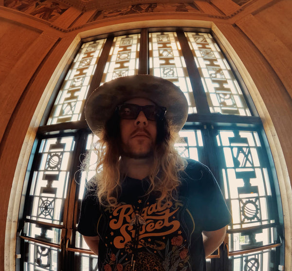 Live Music: Derek Woods Band